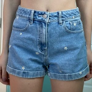 Pacsun Daisy Denim Mom Shorts Size 25